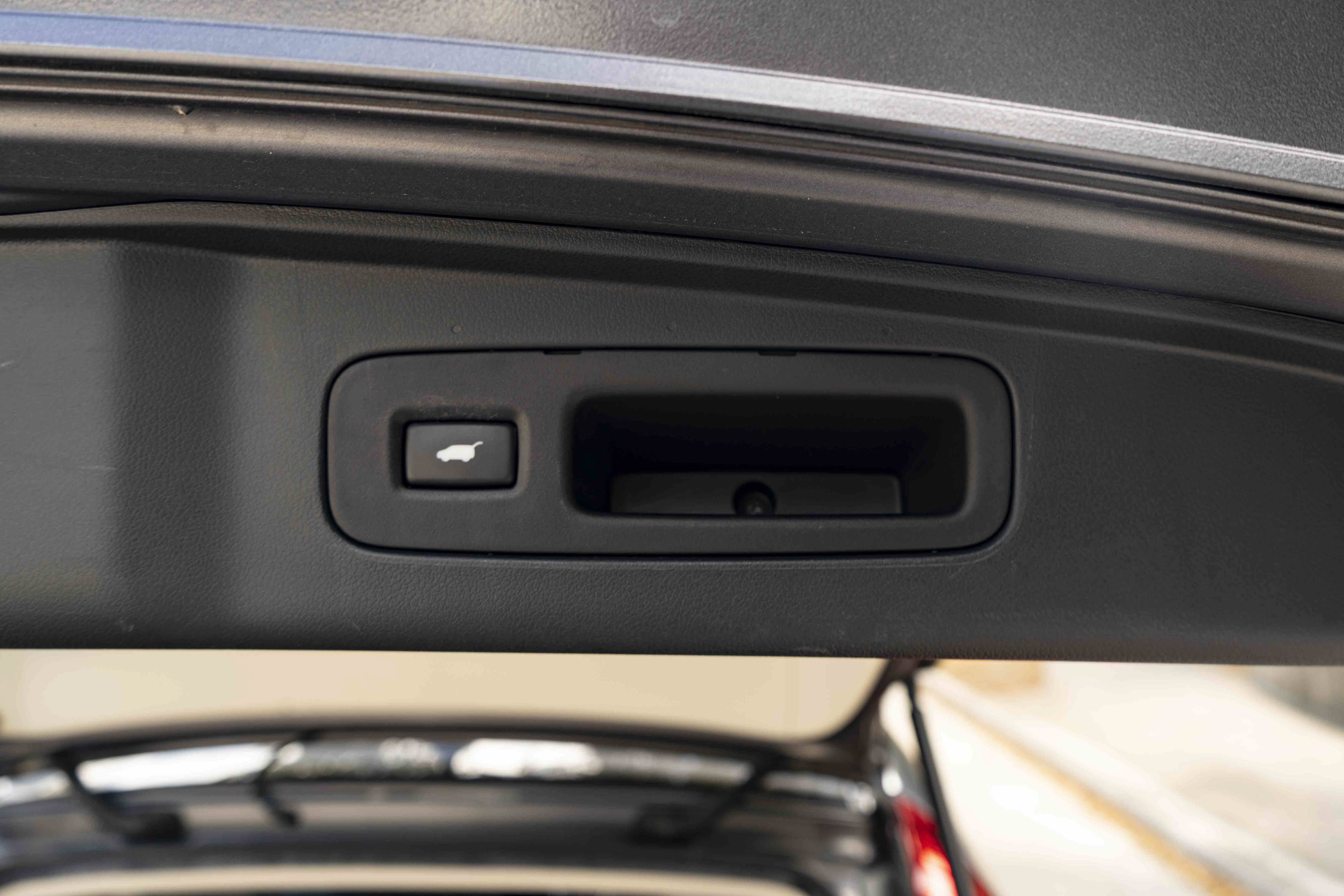 Used 2015 Honda CR-V Touring image 41