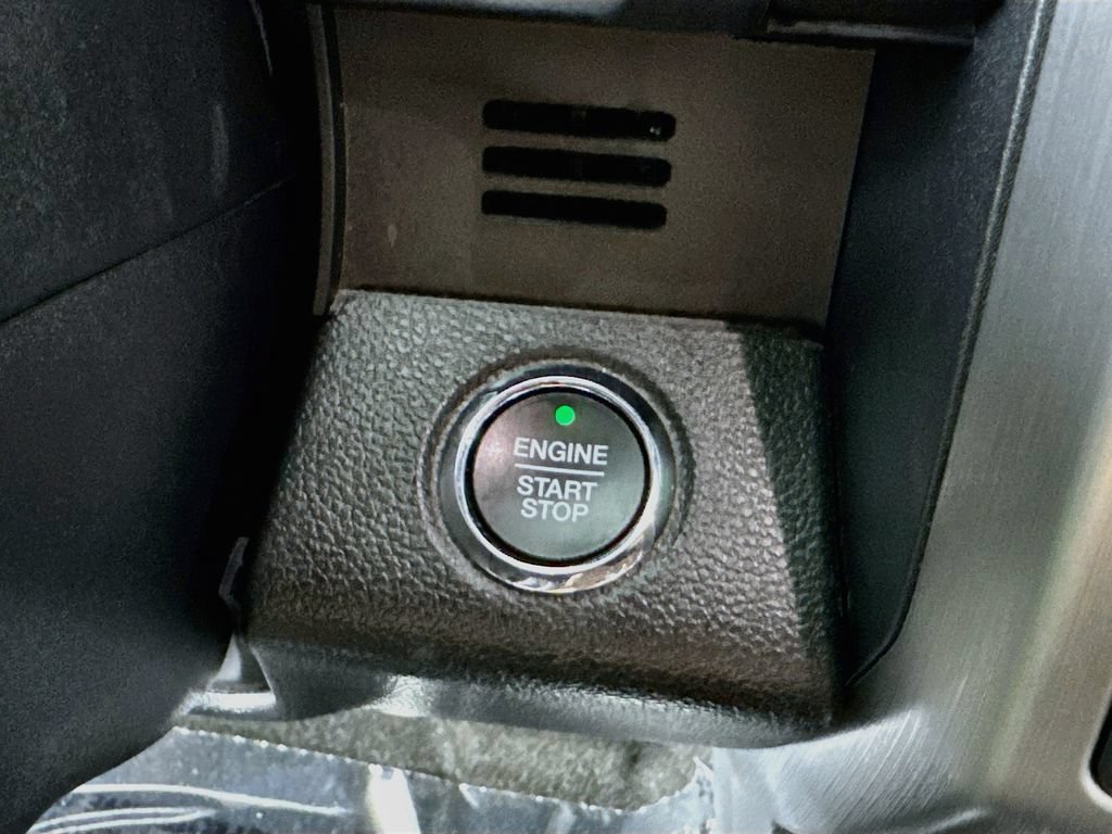Used 2020 Ford F150 Platinum w/ Equipment Group 701A Luxury AWD/4WD image 21