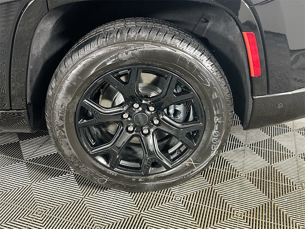 New 2025 Jeep Wagoneer Series II w/ Convenience Group I image 18