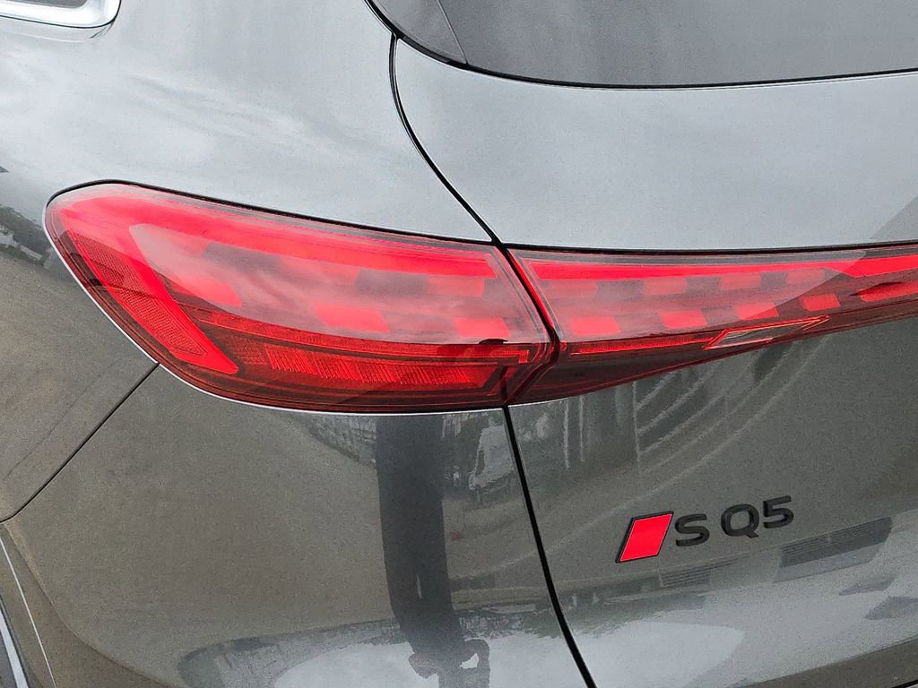 New 2026 Audi SQ5 Premium Plus image 34