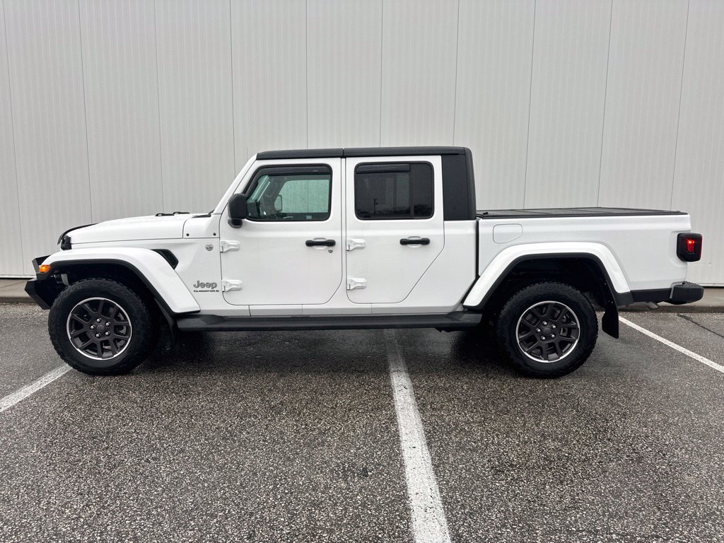 Used 2023 Jeep Gladiator Overland w/ Popular Equipment Package AWD/4WD image 3