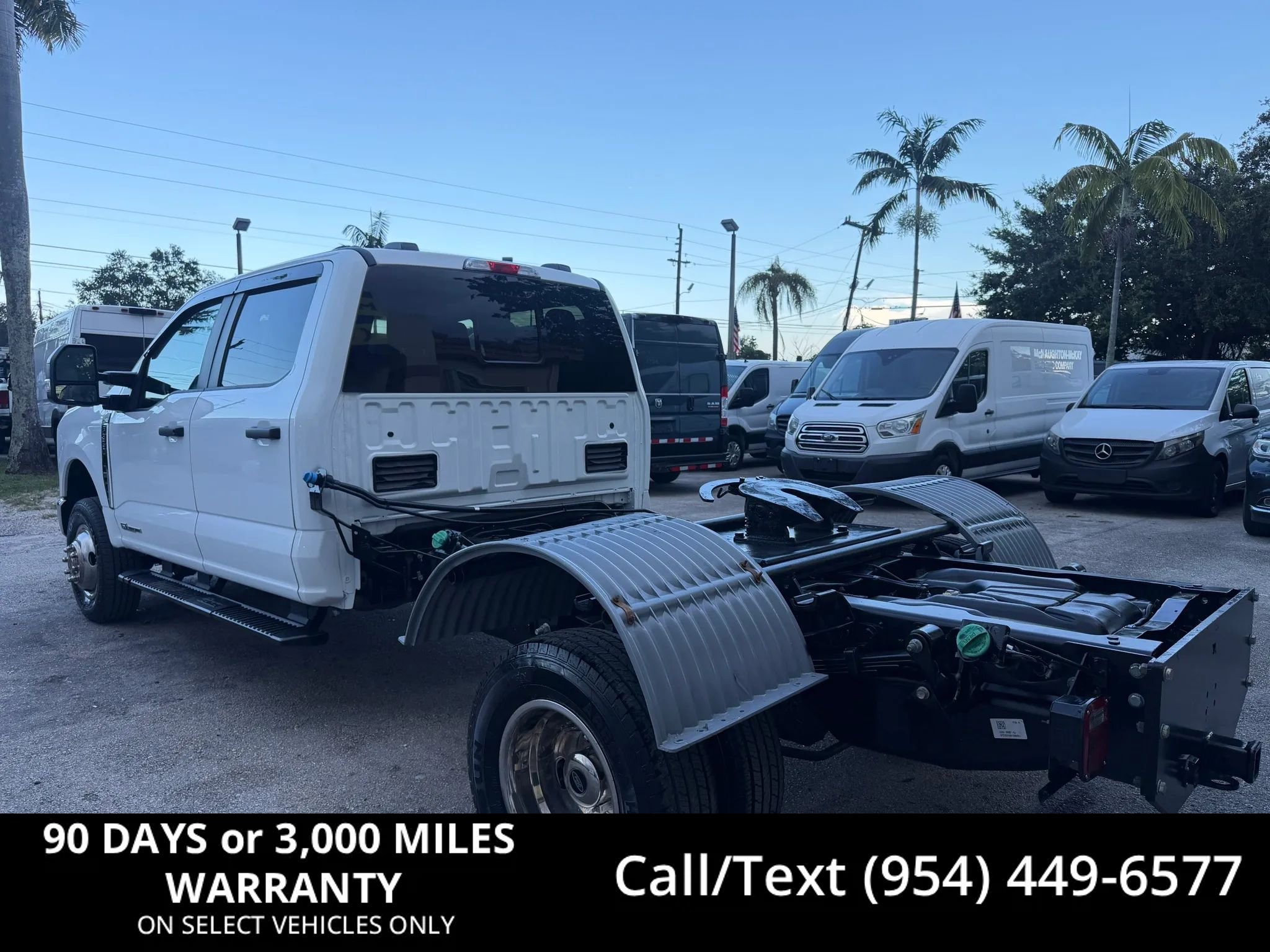Used 2024 Ford F350 4x4 Crew Cab XL DRW w/ XL Chrome Package image 1