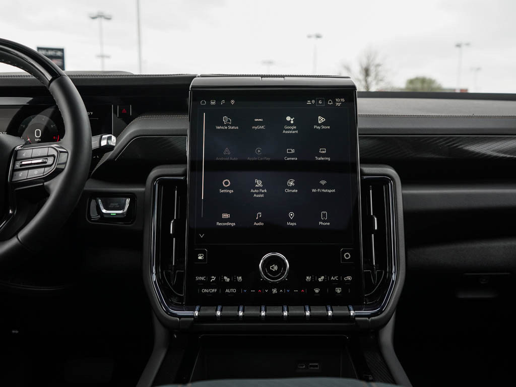 New 2026 GMC Yukon AT4 w/ AT4 Premium Plus Package AWD/4WD image 18