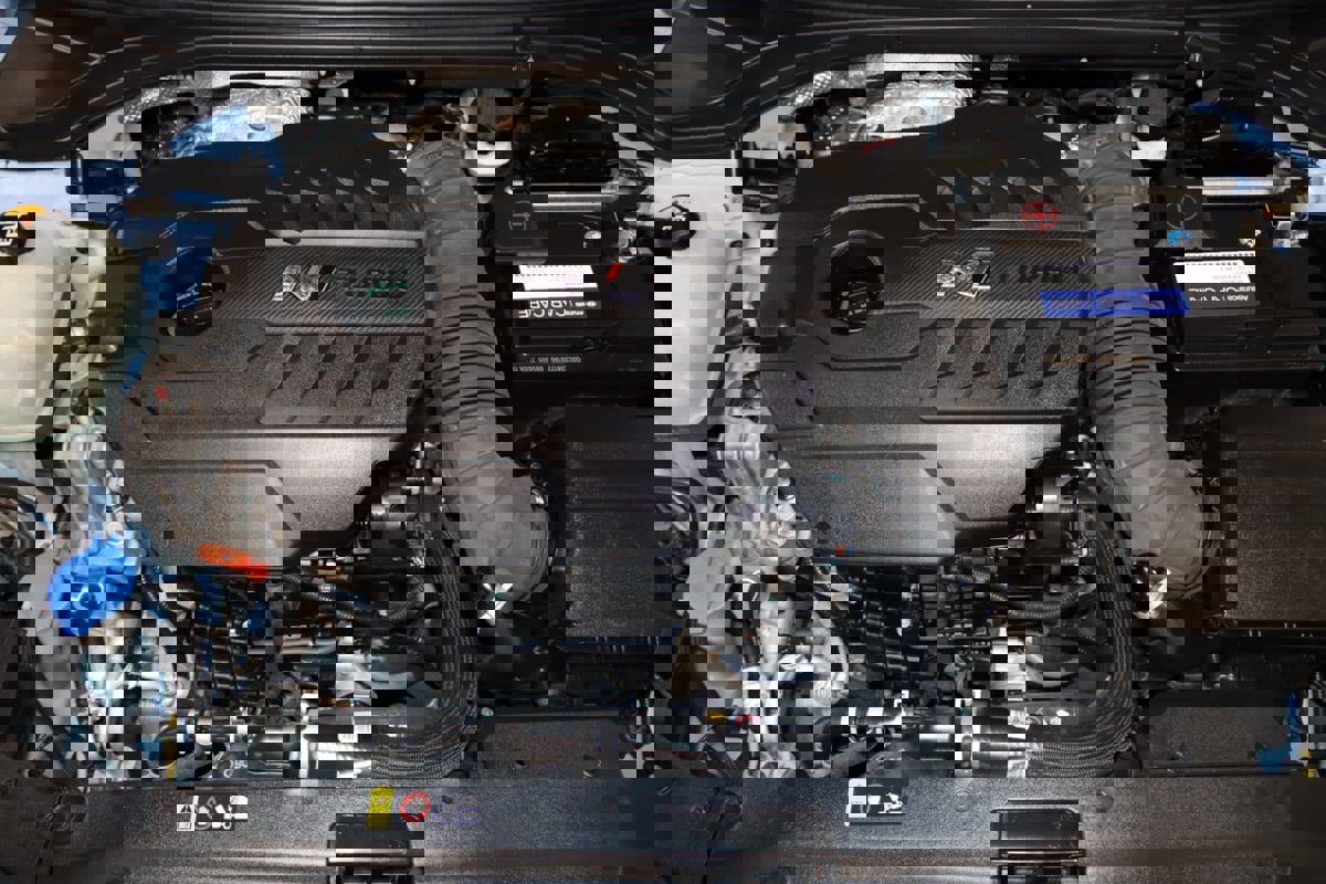 Used 2019 Hyundai Veloster N N w/ Performance Package image 58