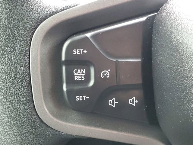 Used 2023 Ford Bronco Base image 10