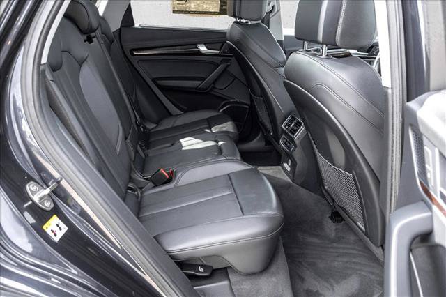 Used 2018 Audi Q5 2.0T Premium Plus w/ Premium Plus Package AWD/4WD image 24