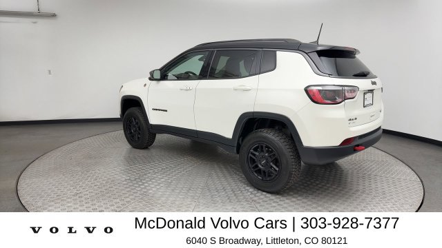 Used 2019 Jeep Compass Trailhawk AWD/4WD image 4