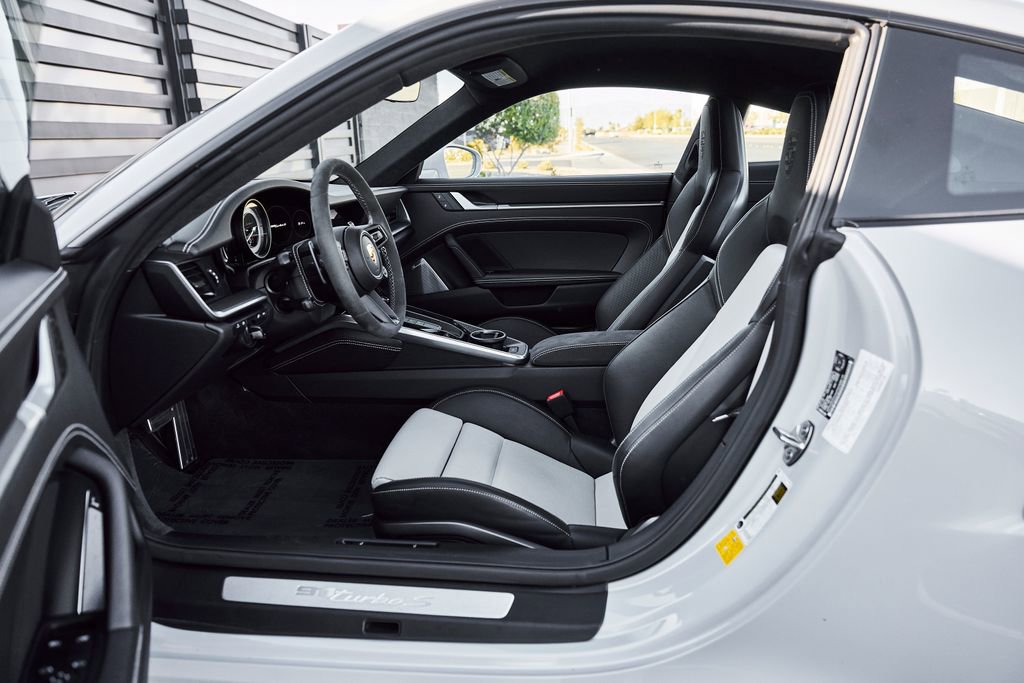 Used 2023 Porsche 911 Turbo S AWD/4WD image 27