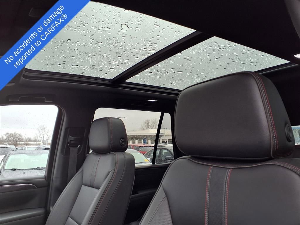 Used 2023 Chevrolet Tahoe RST w/ Luxury Package image 20