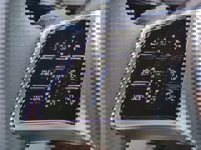 Used 2025 Mercedes-Benz GLA 250 image 23