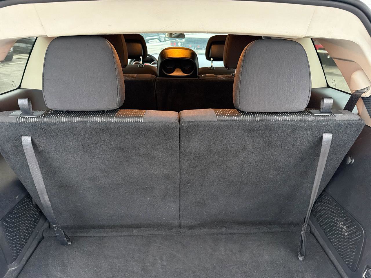 Used 2015 Dodge Journey SXT w/ Flexible Seating Group image 21