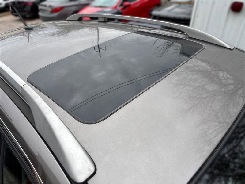 Used 2012 Chevrolet Captiva Sport LT image 9