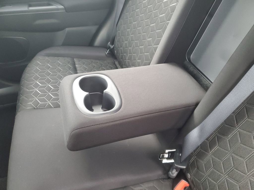 New 2026 Mitsubishi Outlander Sport LE AWD/4WD image 34