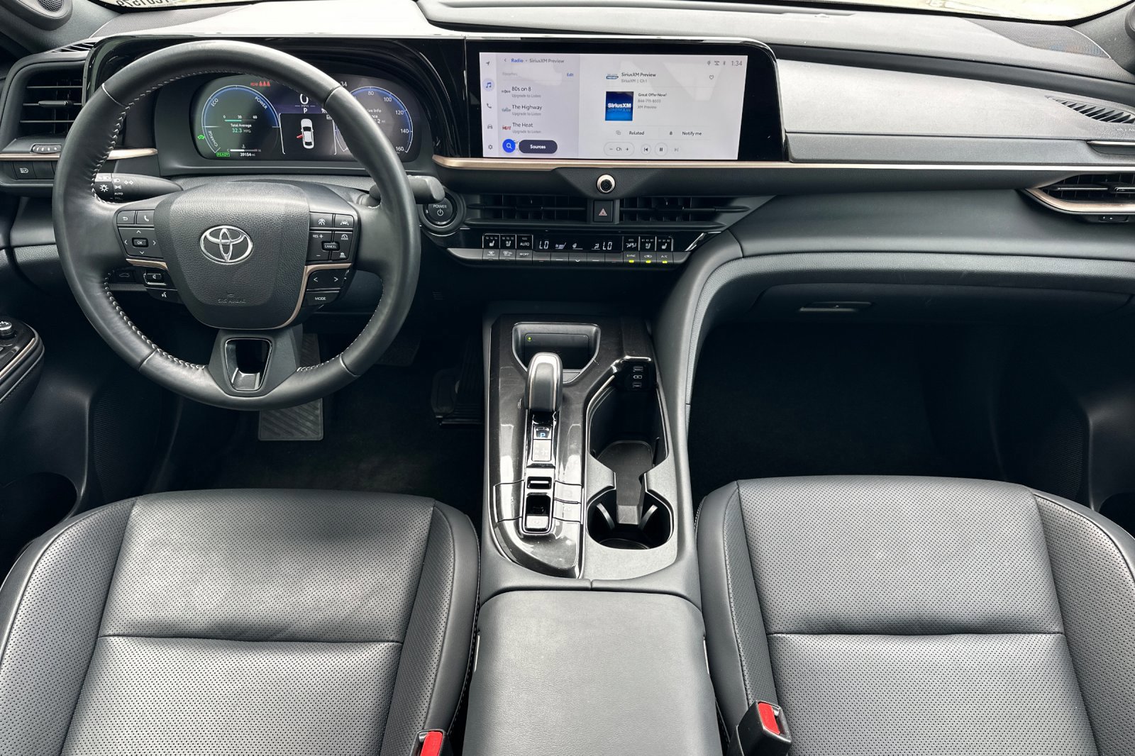 Certified 2024 Toyota Crown XLE image 13