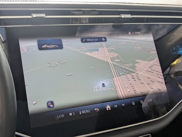 Used 2025 Mercedes-Benz E 350 4MATIC Sedan image 18