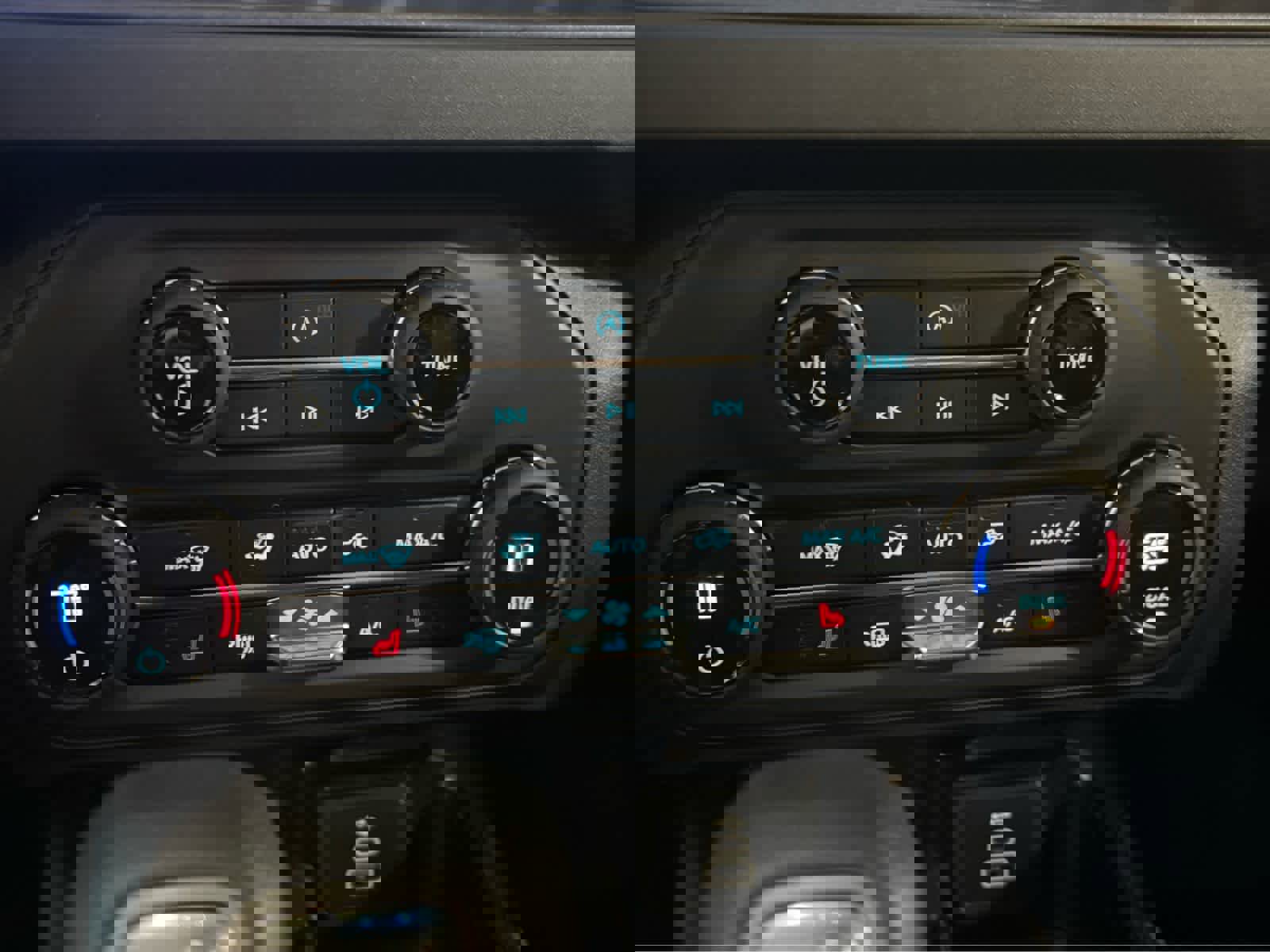 New 2026 Ford Bronco Big Bend image 31