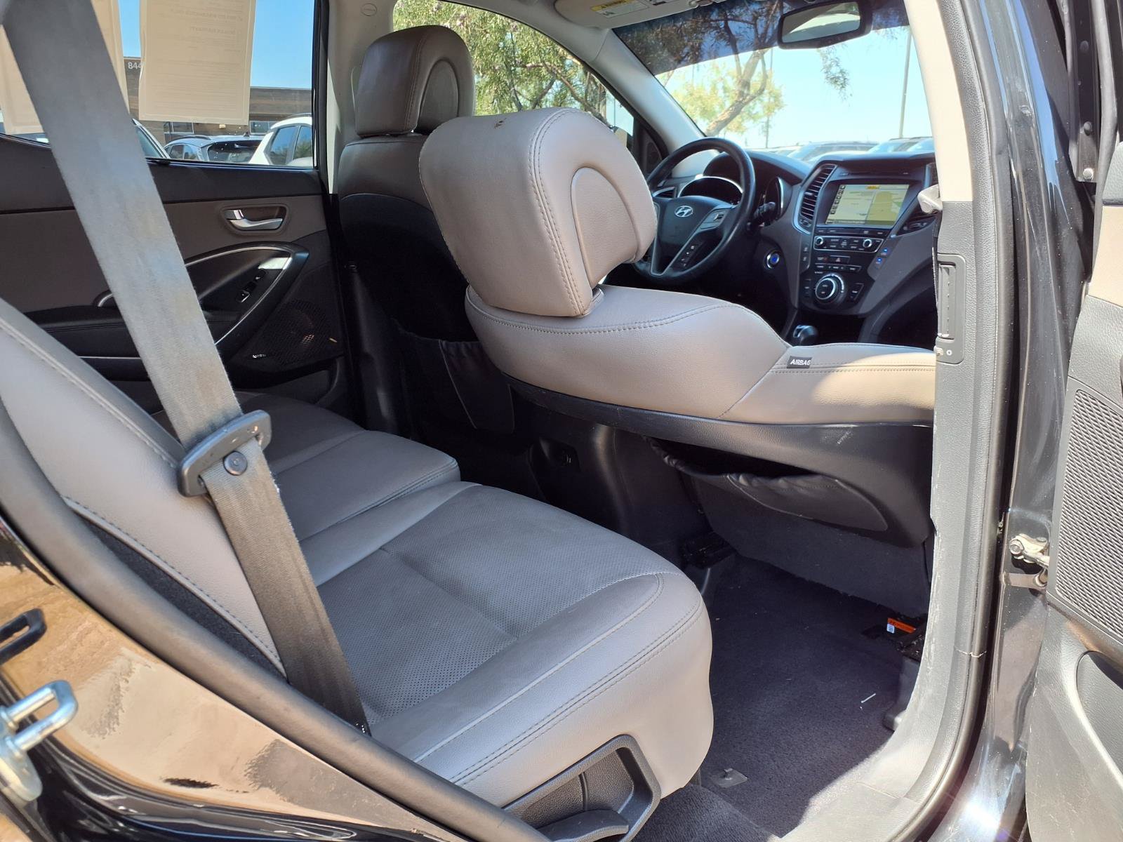 Used 2017 Hyundai Santa Fe Sport FWD image 13