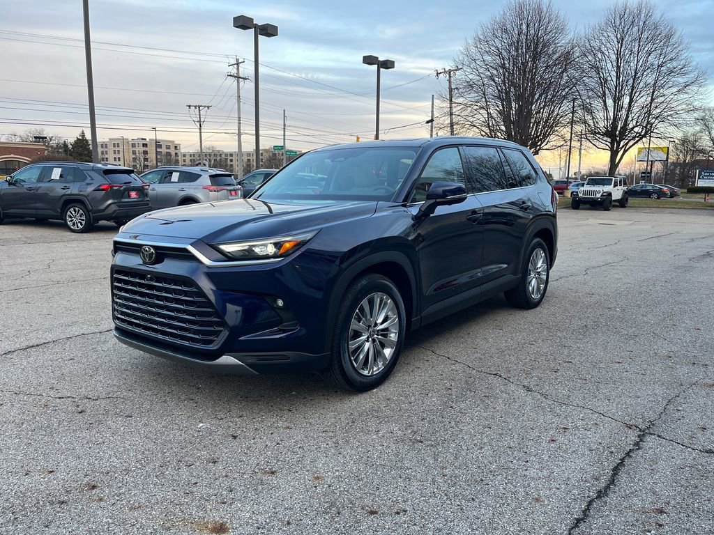 Certified 2025 Toyota Grand Highlander Platinum 360° Tour