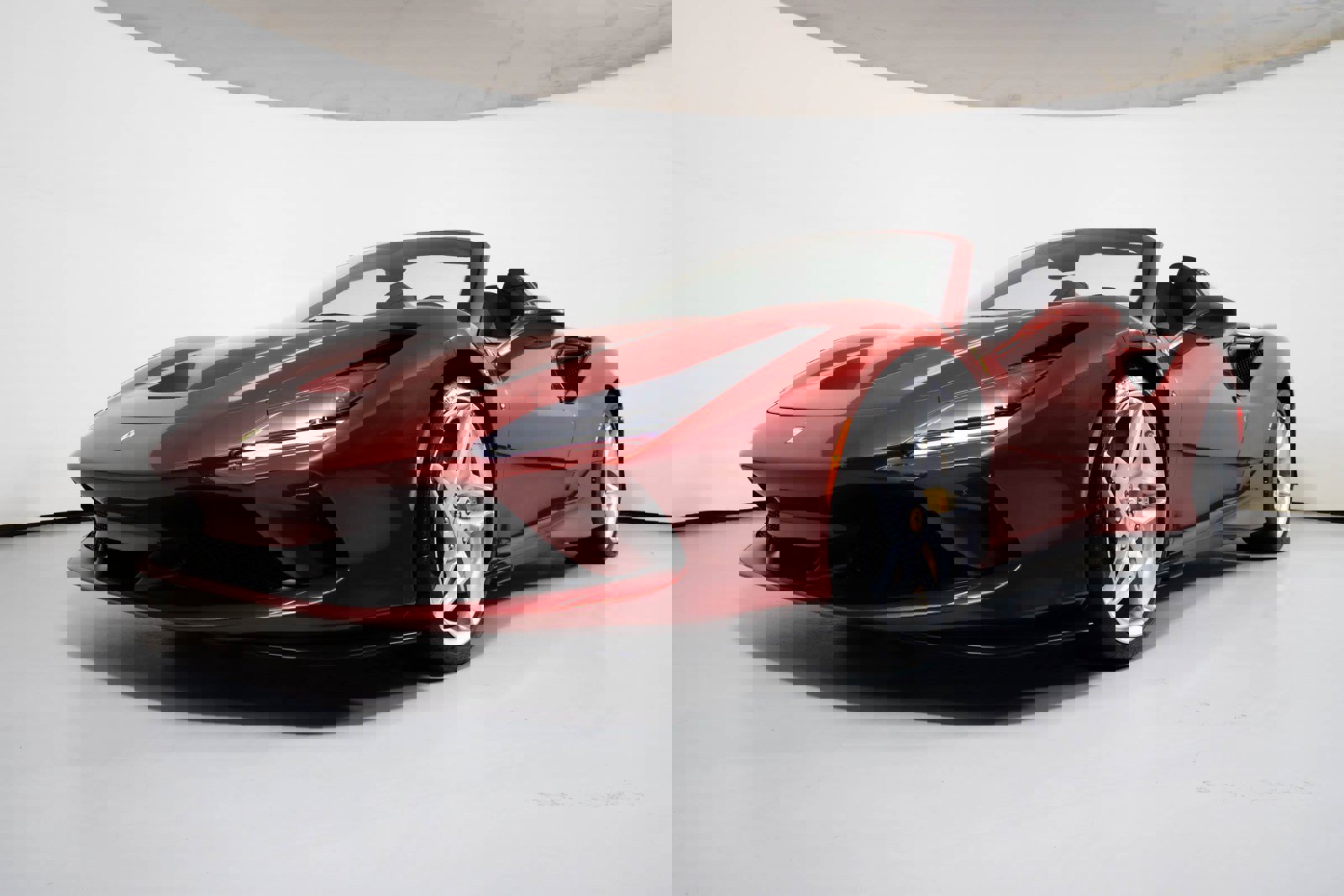 Used 2023 Ferrari F8 Spider image 25