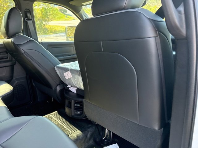 New 2026 RAM 3500 Tradesman image 31