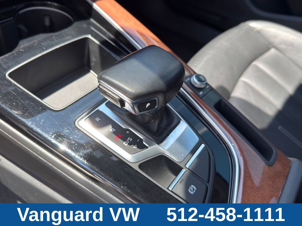 Used 2022 Audi A4 2.0T Premium w/ 18" Wheel Package AWD/4WD image 12