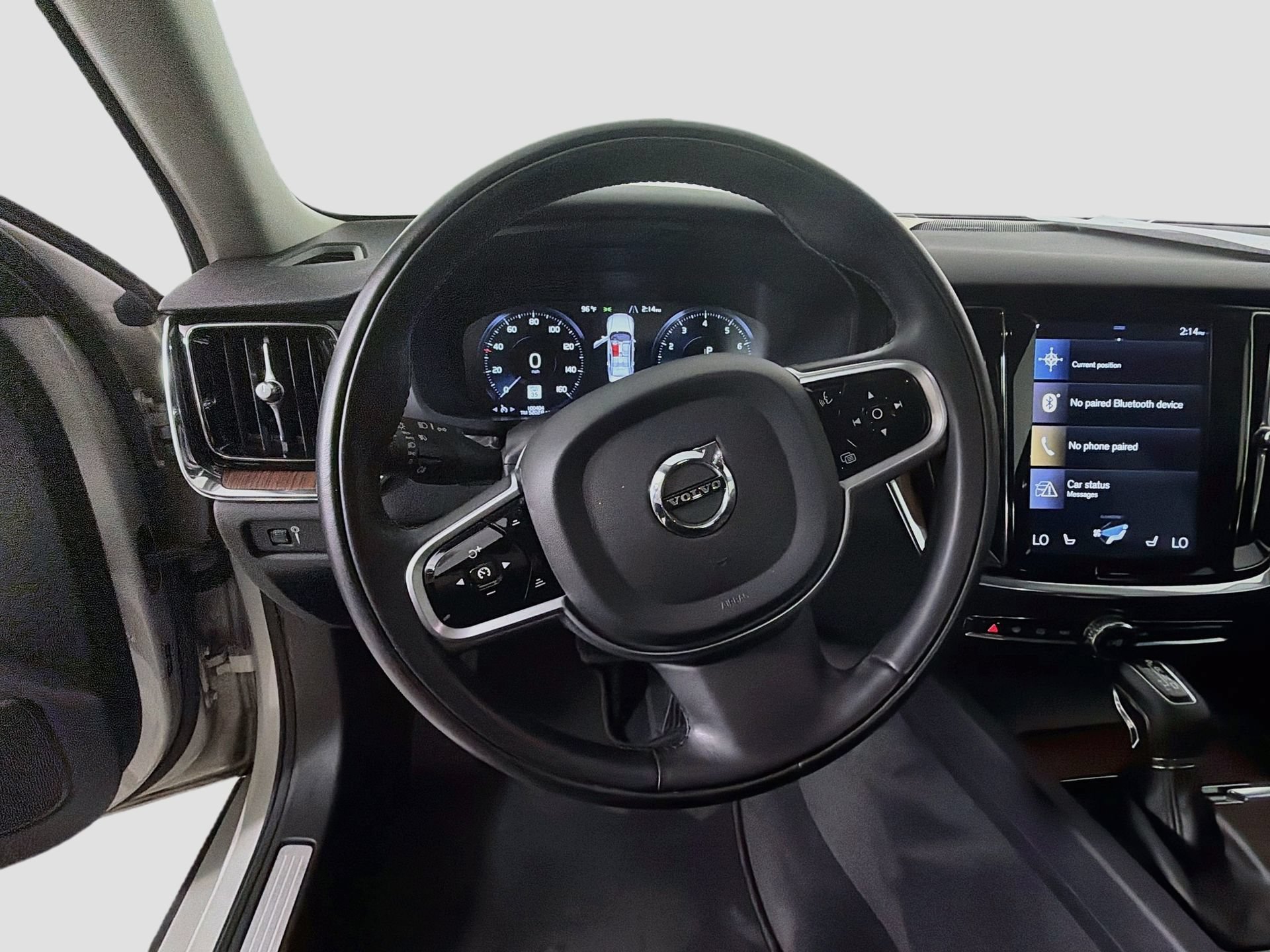 Used 2019 Volvo S60 T5 Momentum w/ Multimedia Package FWD image 12