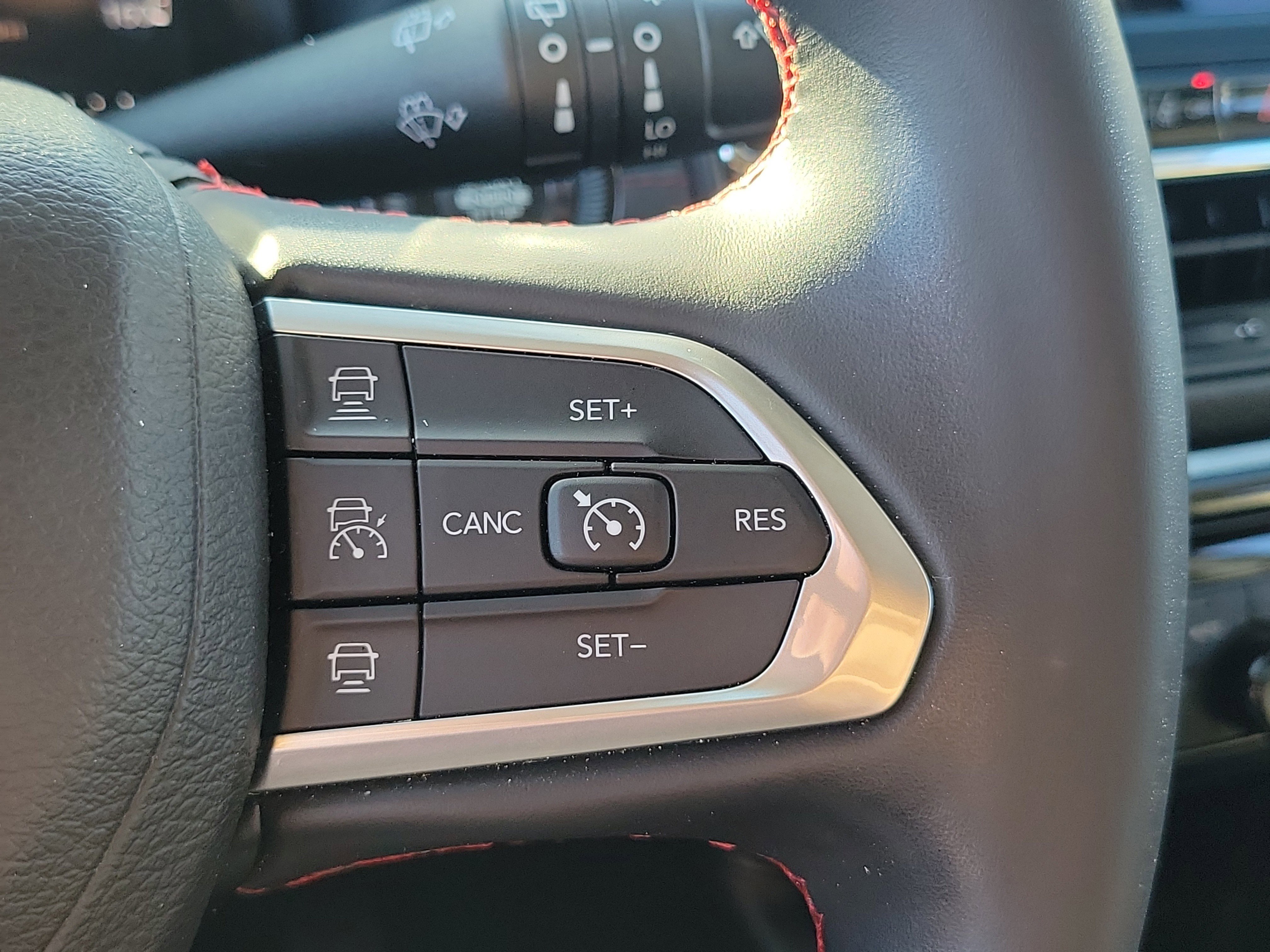 Used 2022 Jeep Compass Trailhawk w/ Trailhawk Elite Group image 28