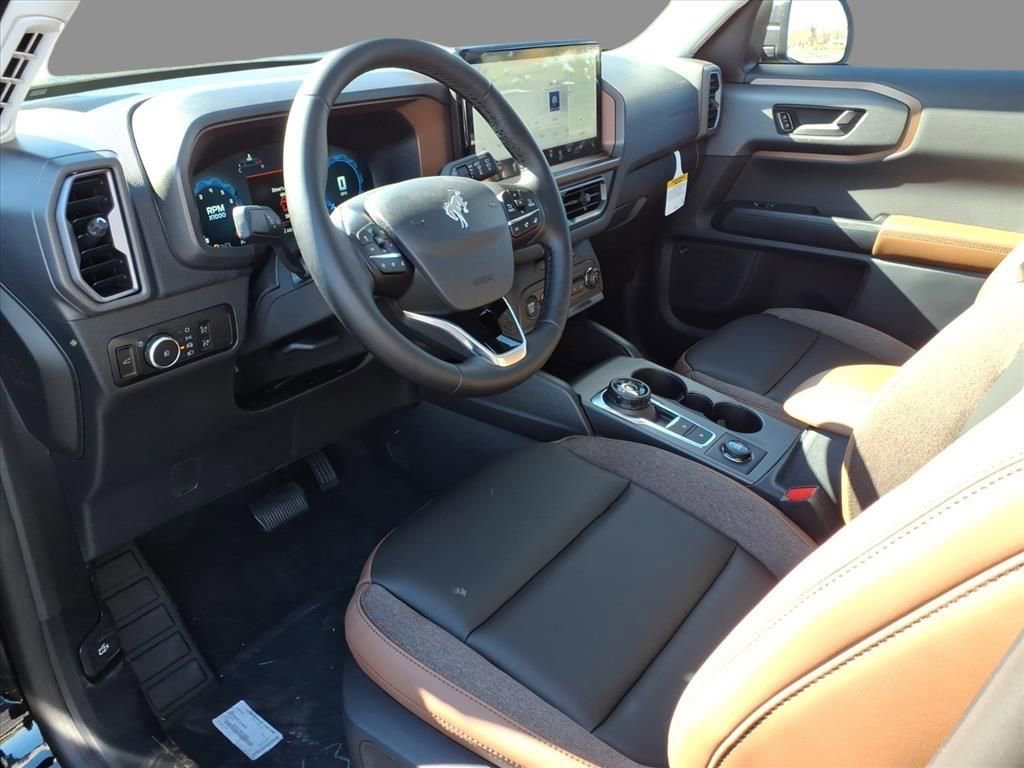 New 2025 Ford Bronco Sport Outer Banks w/ Outer Banks Tech Package+ image 5