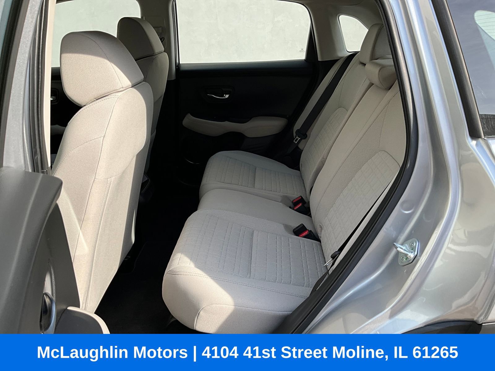 Used 2023 Honda HR-V LX image 9