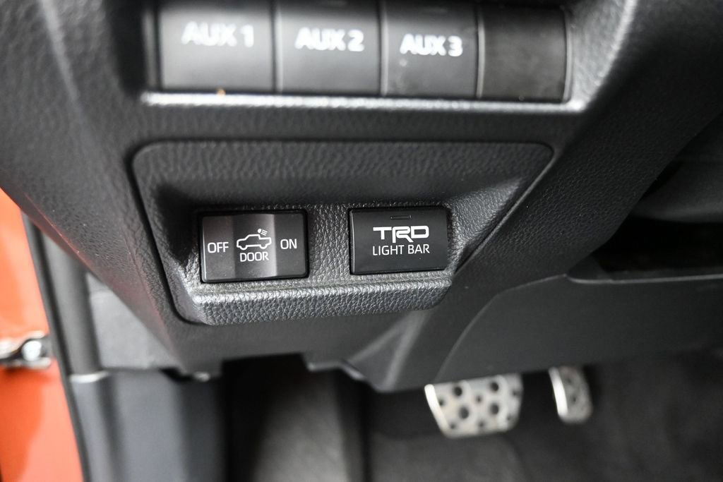 Used 2024 Toyota Tacoma TRD Pro AWD/4WD image 22