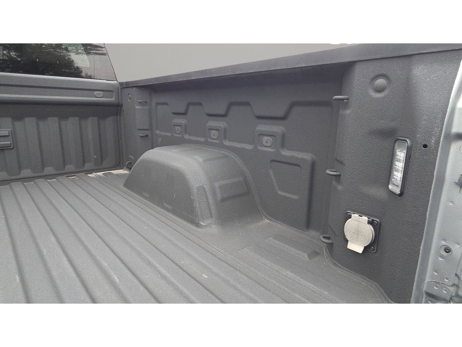 Used 2023 GMC Sierra 1500 SLE image 20