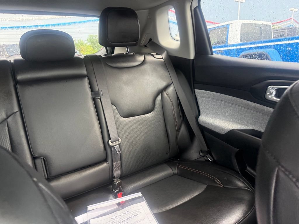 Used 2022 Jeep Compass Latitude AWD/4WD image 51