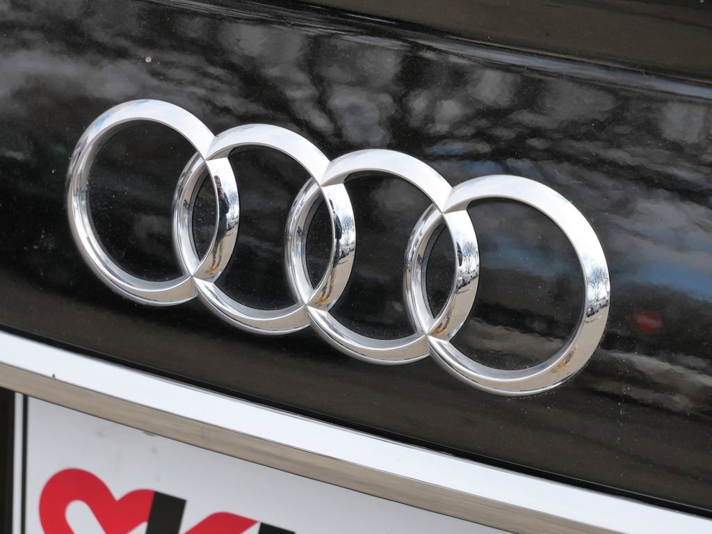 Used 2024 Audi A6 Premium Plus image 21