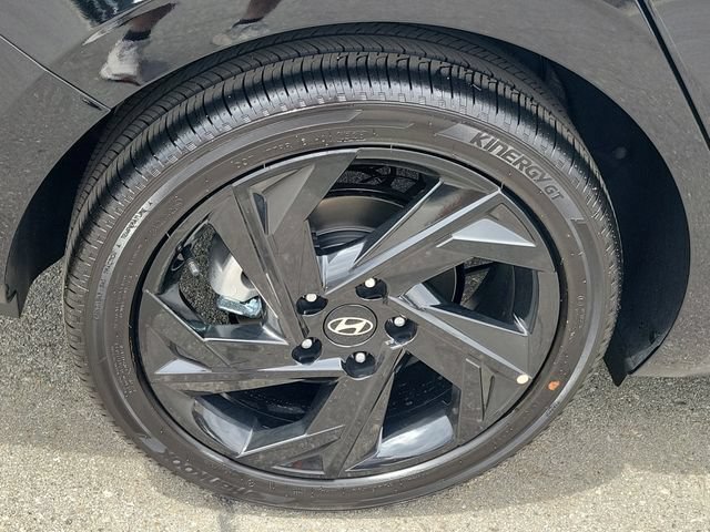 New 2026 Hyundai Elantra SEL Sport FWD image 28