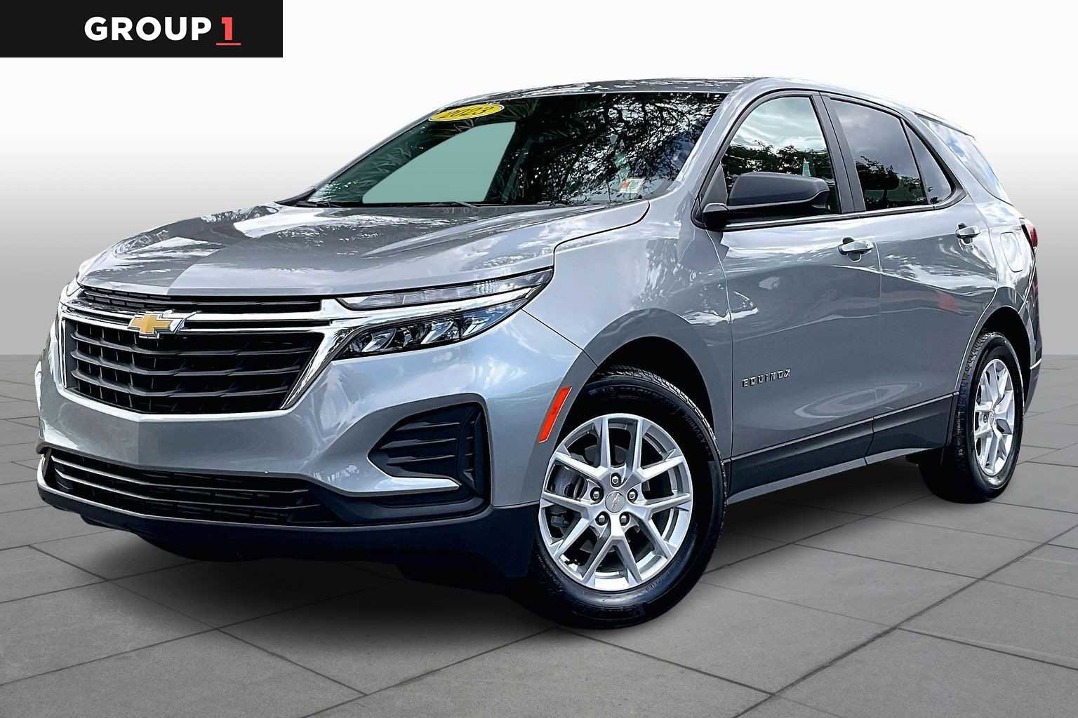 Used 2023 Chevrolet Equinox LS w/ LS Convenience Package image 1