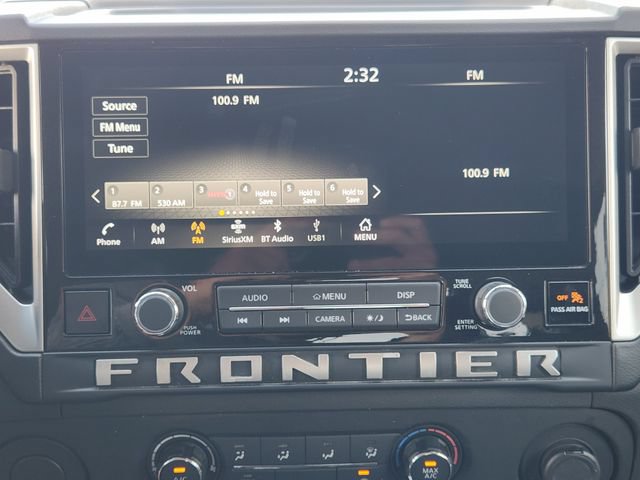 Used 2025 Nissan Frontier SV RWD image 5