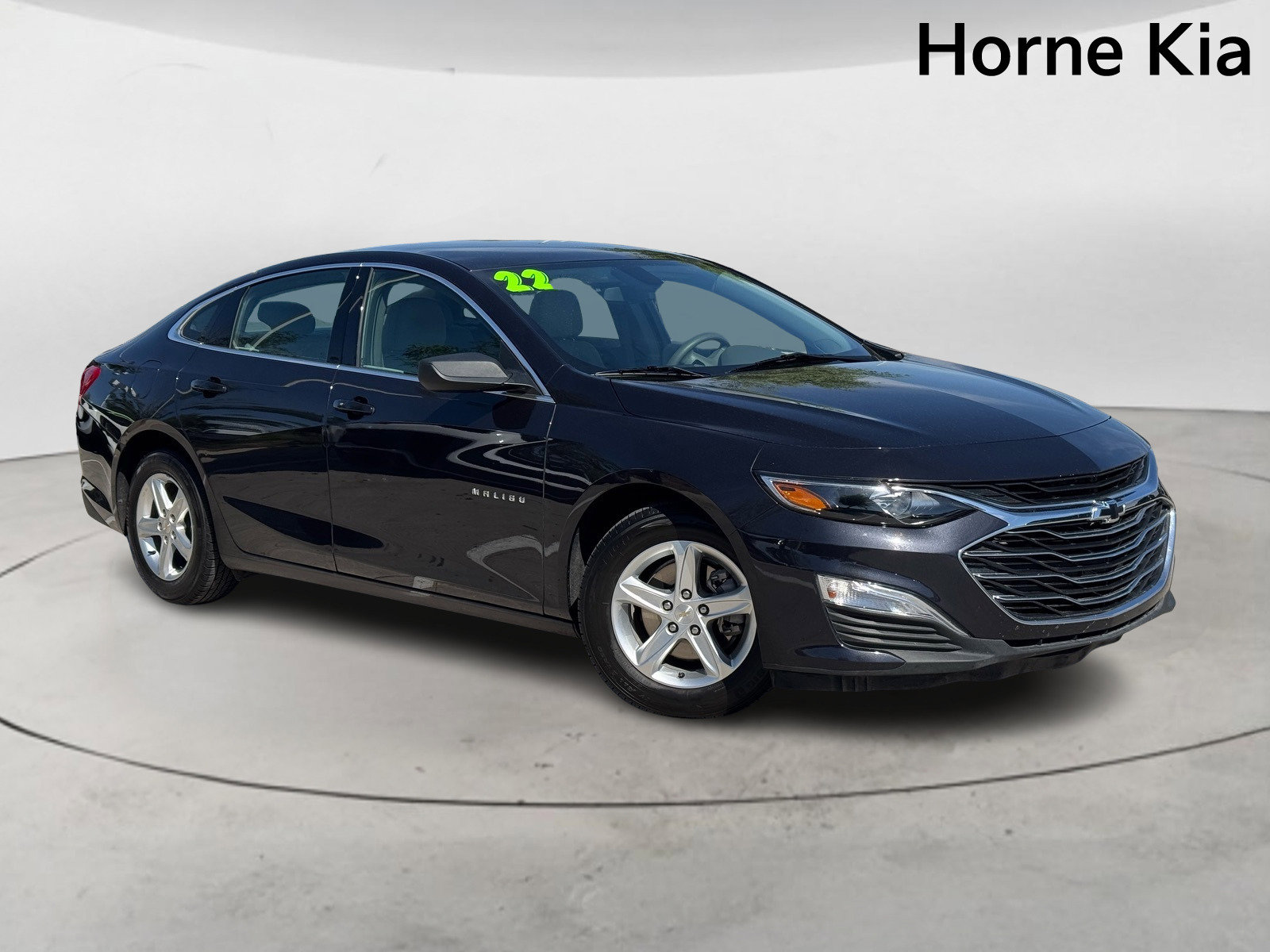 Used 2022 Chevrolet Malibu LS w/ LPO, Convenience Package 1 FWD image 2