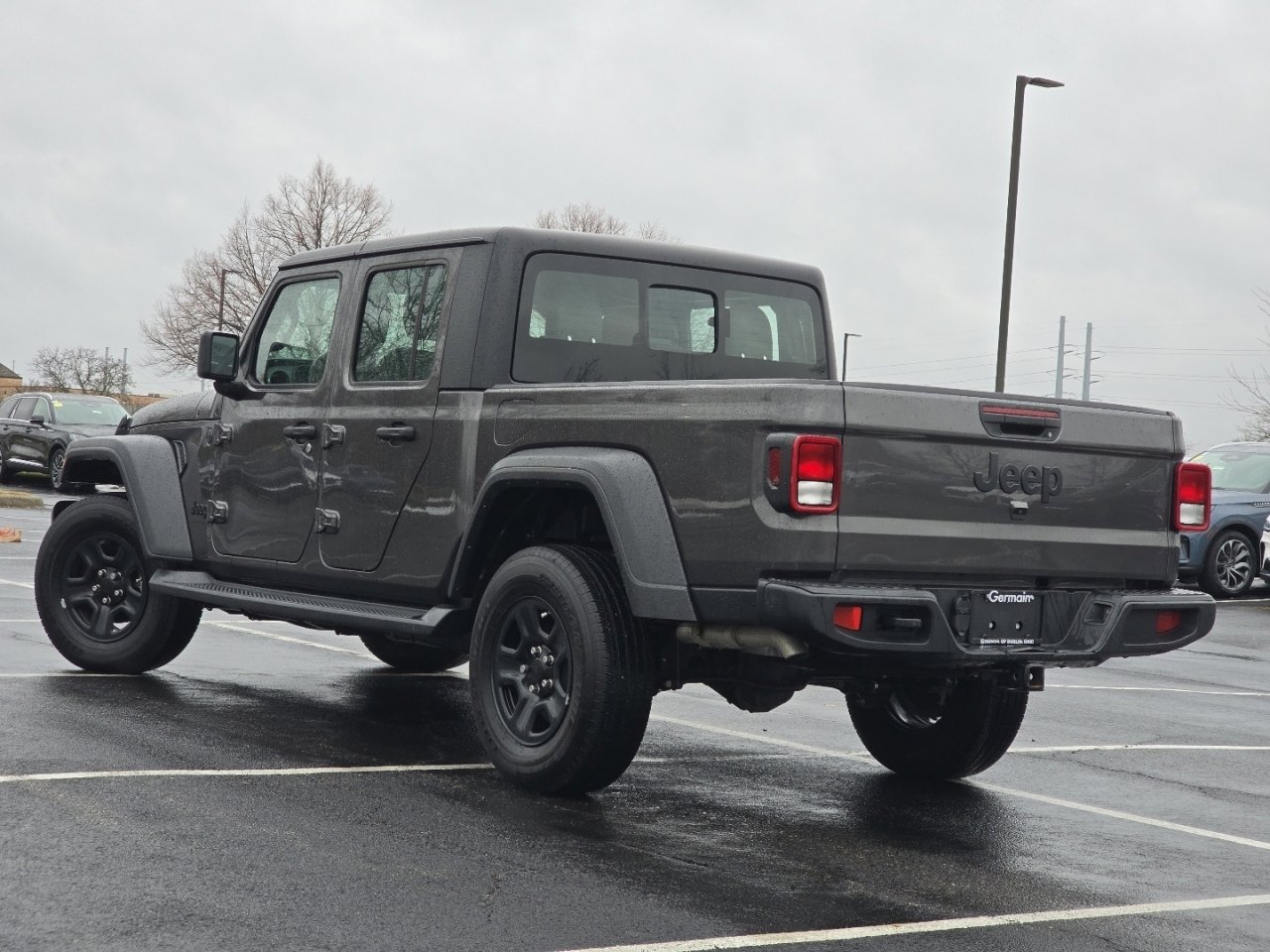 Used 2024 Jeep Gladiator Sport image 16