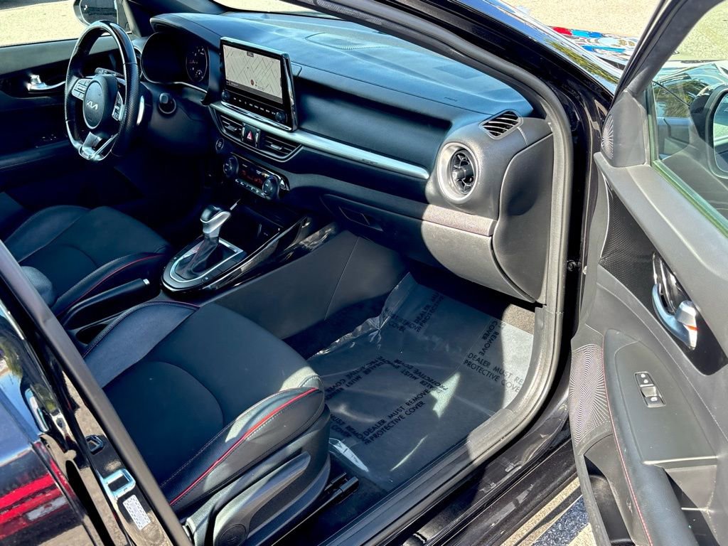 Used 2022 Kia Forte GT image 23