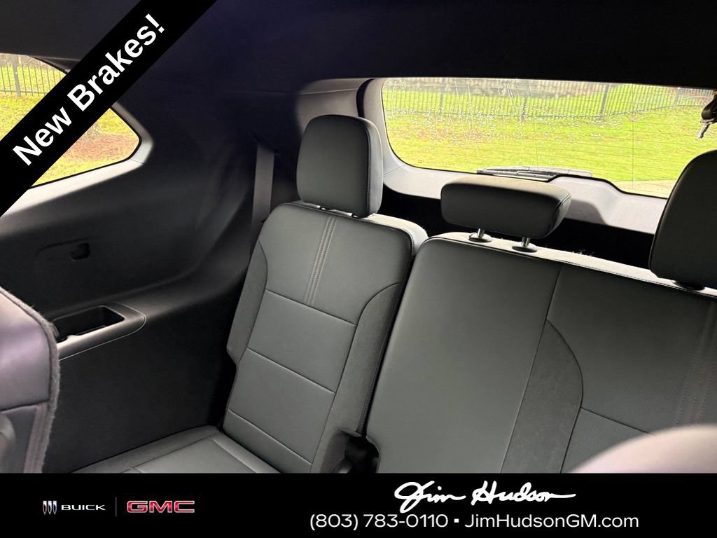 Certified 2024 GMC Acadia AT4 w/ Luxury Package AWD/4WD image 26