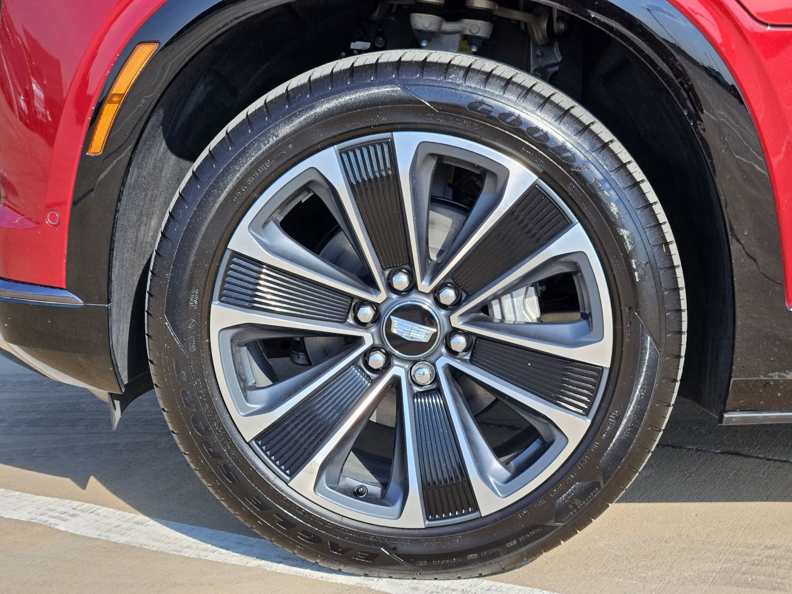 New 2026 Cadillac Vistiq Sport image 9