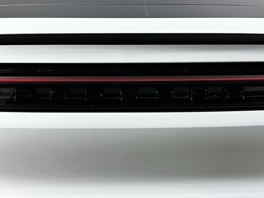 New 2026 Porsche Cayenne Coupe AWD/4WD image 32
