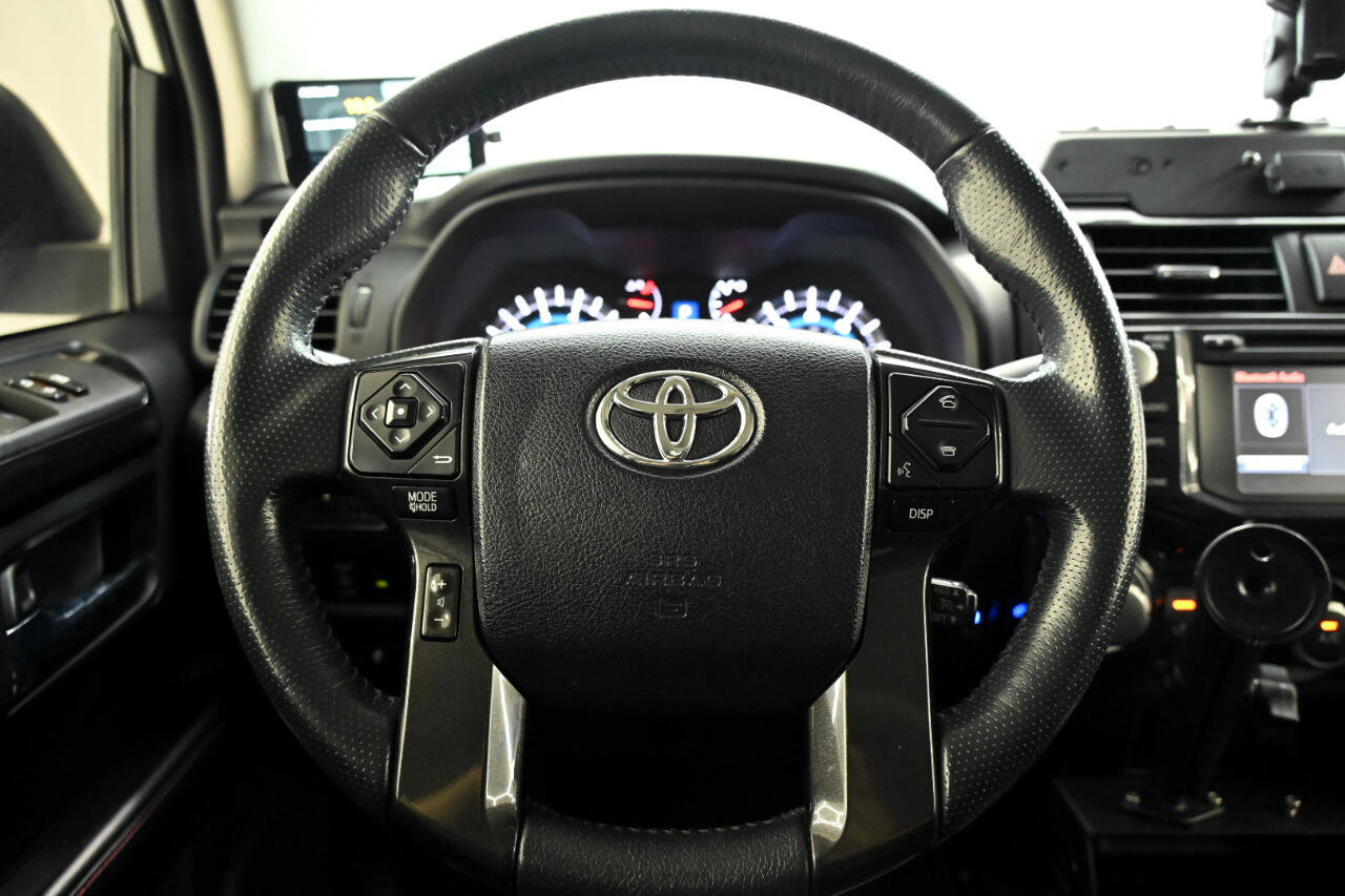 Used 2018 Toyota 4Runner TRD Off-Road Premium image 33