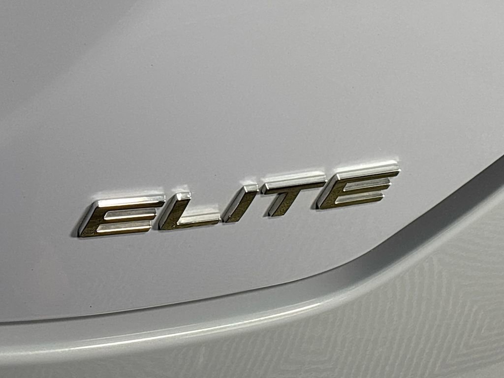 Certified 2023 Honda Pilot Elite image 26