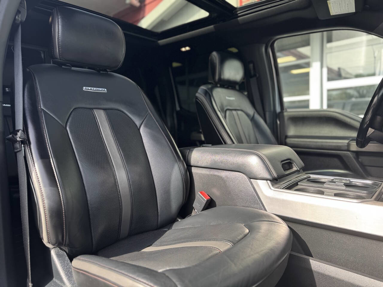Used 2021 Ford F250 Platinum w/ FX4 Off-Road Package AWD/4WD image 40