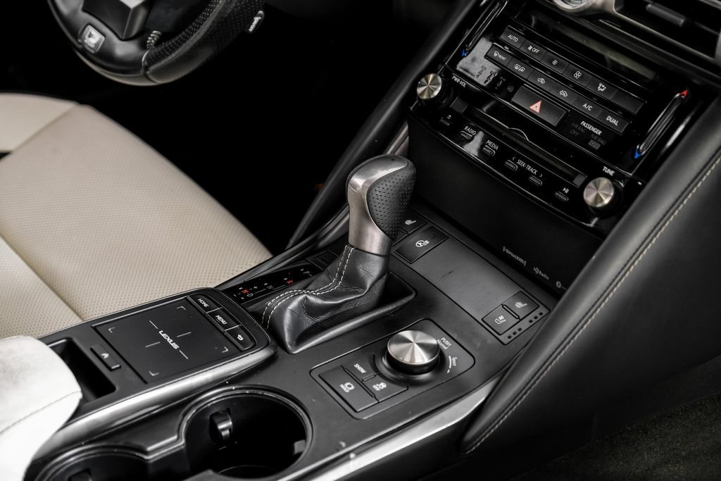 Used 2022 Lexus IS 350 F Sport RWD image 24