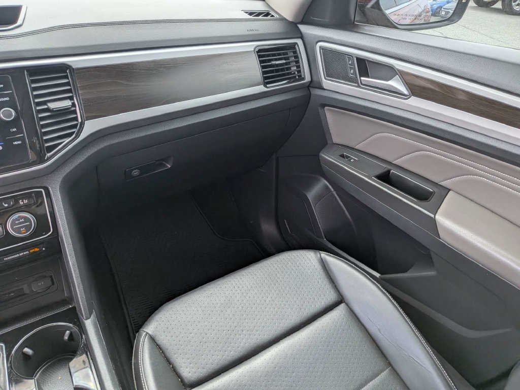 Used 2022 Volkswagen Atlas SE FWD image 15