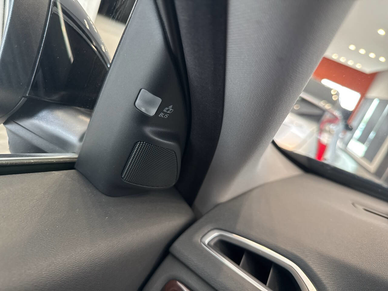 Used 2012 Volvo S80 3.2 FWD image 36