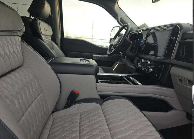 Used 2024 Ford F250 Limited w/ FX4 Off-Road Package image 5