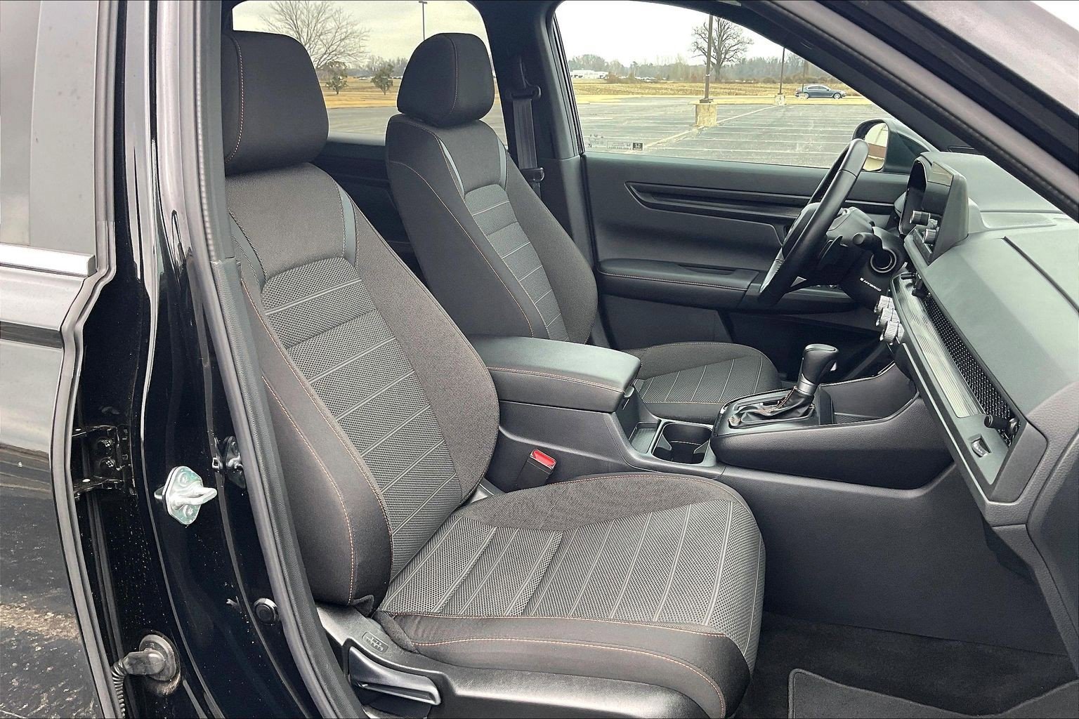 Used 2025 Honda CR-V Sport image 8